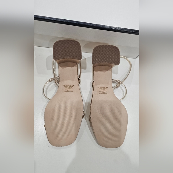 Steve Madden Metallic Gold Strappy Heeled Sandals - Picture 7 of 12